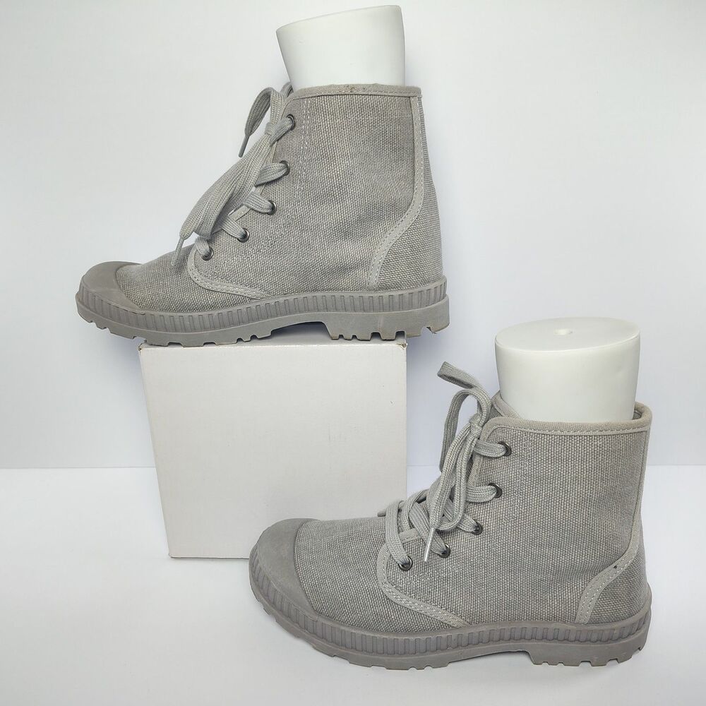 SO Women's 9.5 Med Dragon Fruit Gray Textile Canvas Chunky Lug Sole Ankle Boots